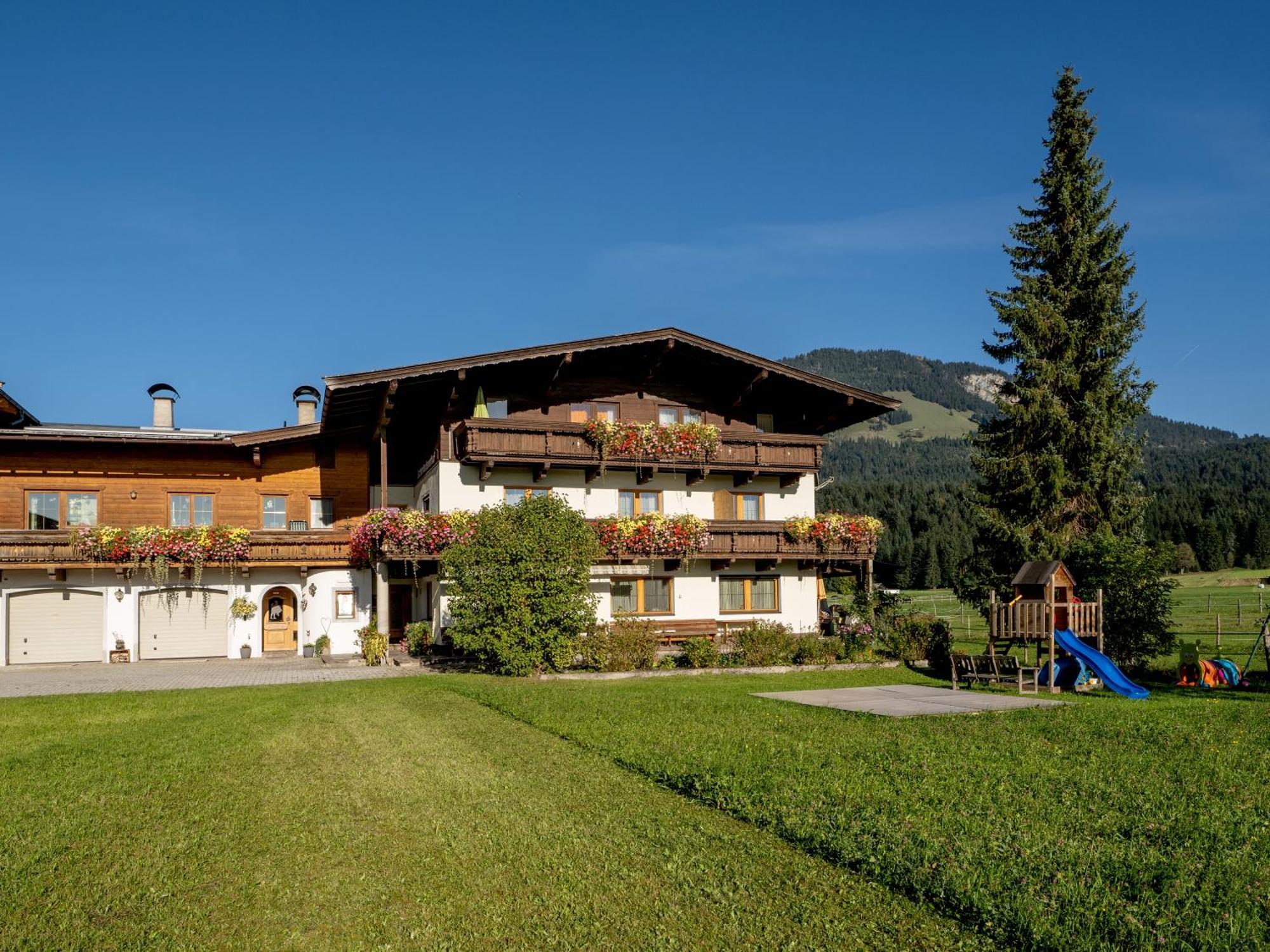 Apartment-Pension Schmiedererhof ซางค์ท โยฮันน์ อิน ทิโรล ภายนอก รูปภาพ