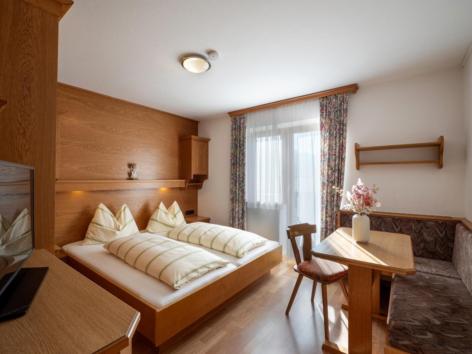 Apartment-Pension Schmiedererhof ซางค์ท โยฮันน์ อิน ทิโรล ภายนอก รูปภาพ